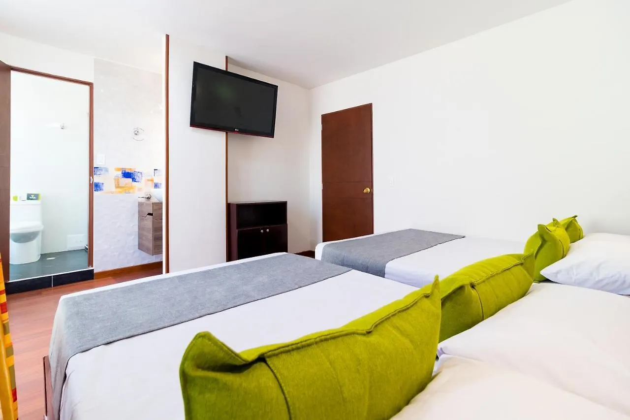 Ayenda 1069 Alfay Hotel Bogota
